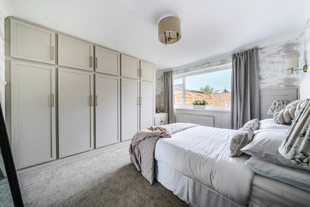 1358708-3-68e7895c3c522