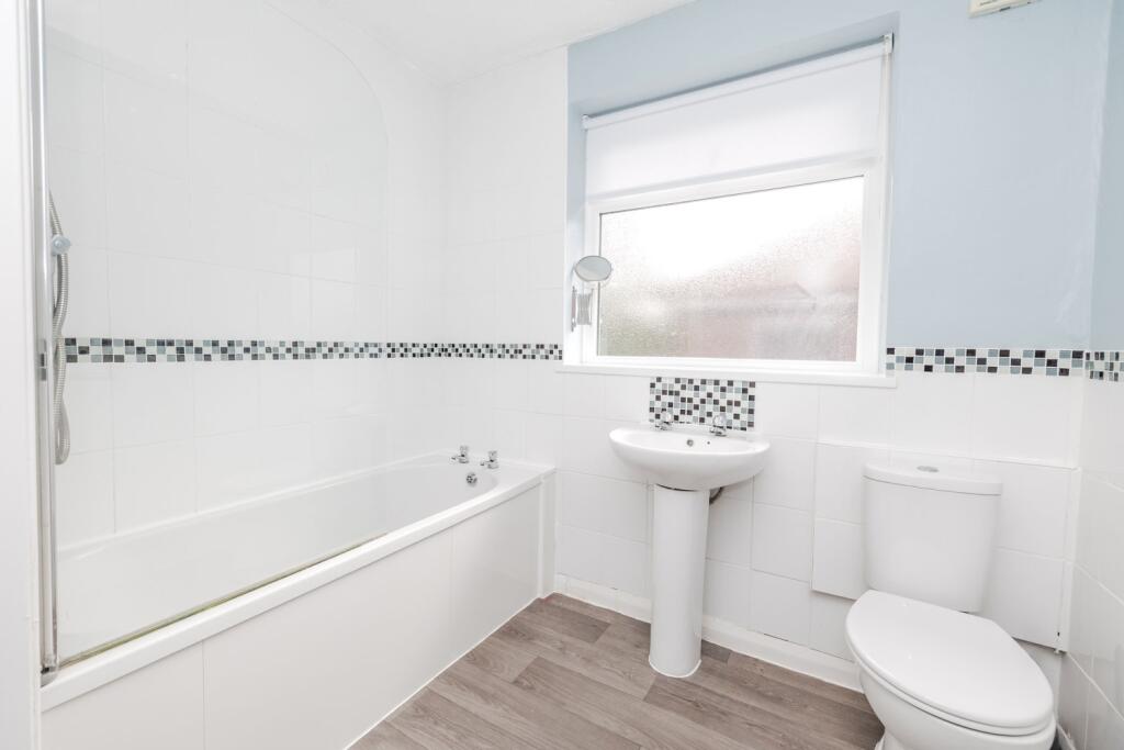 8SlingsbyGardens-HighHeaton-NE77RX-21