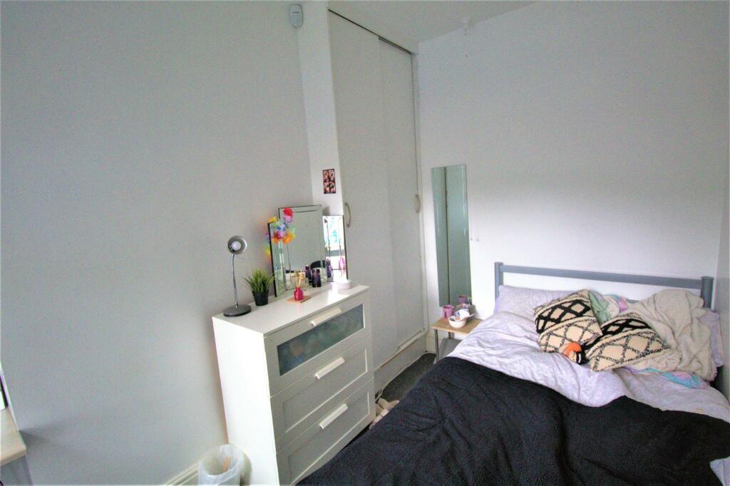 Bed 1