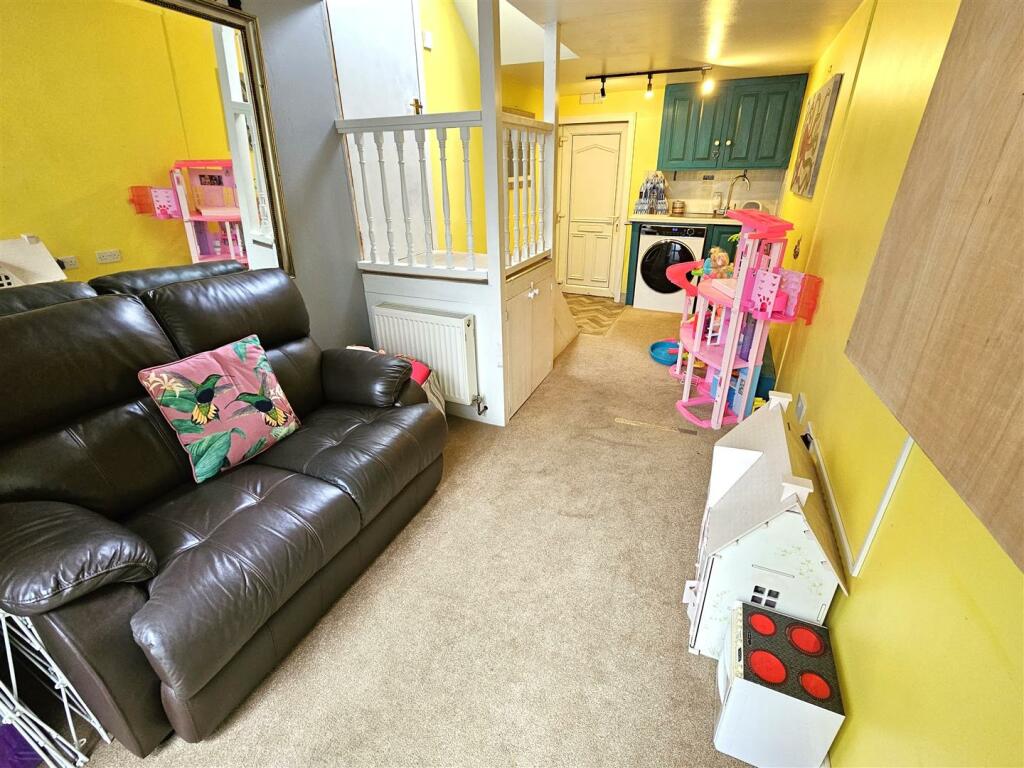 playroom.jpg