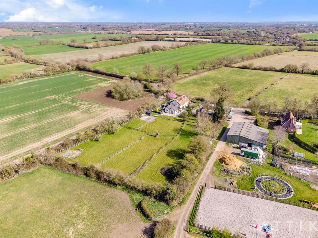 3 Town Farm Cottages, Chediston IP19 OBE (3).jpg