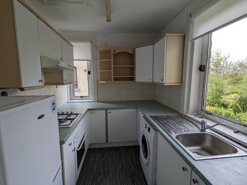 21 3 Craigentinny kitchen.jpg