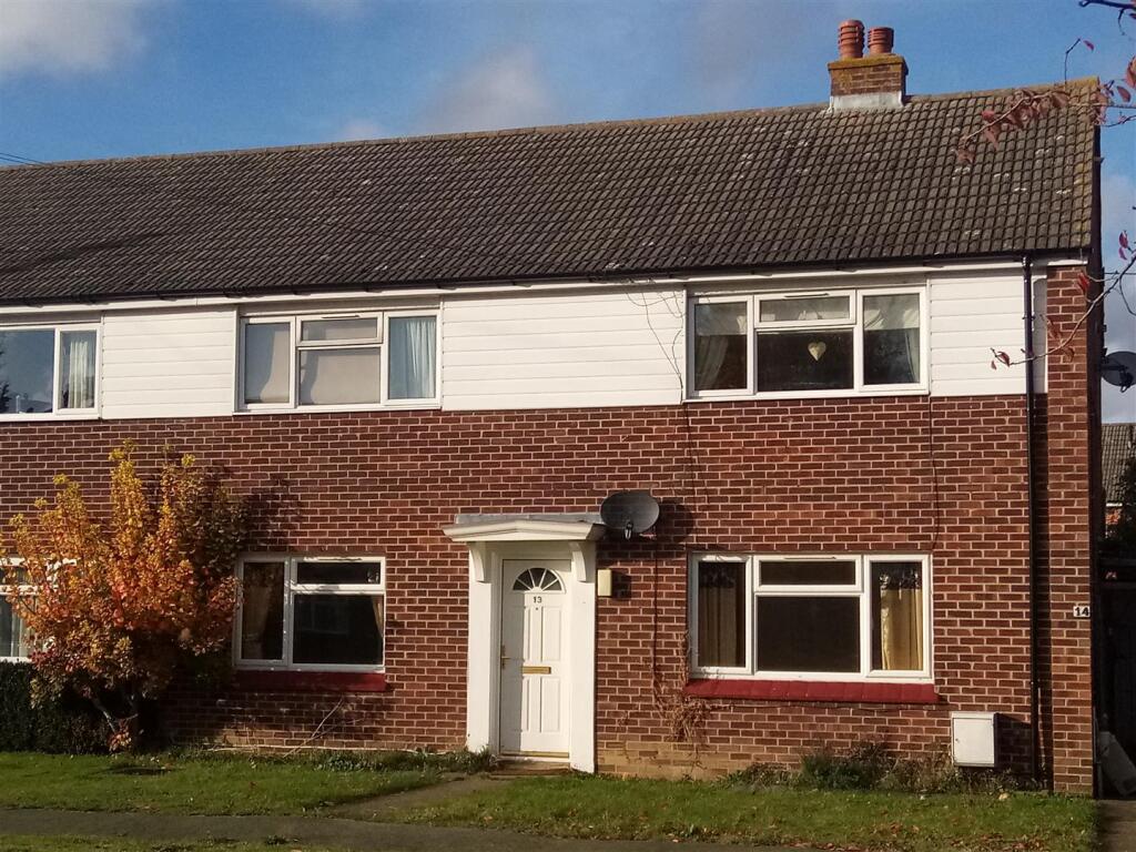 Knights Way, Headcorn