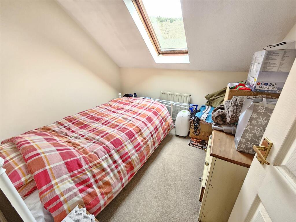 Bedroom 3.jpg