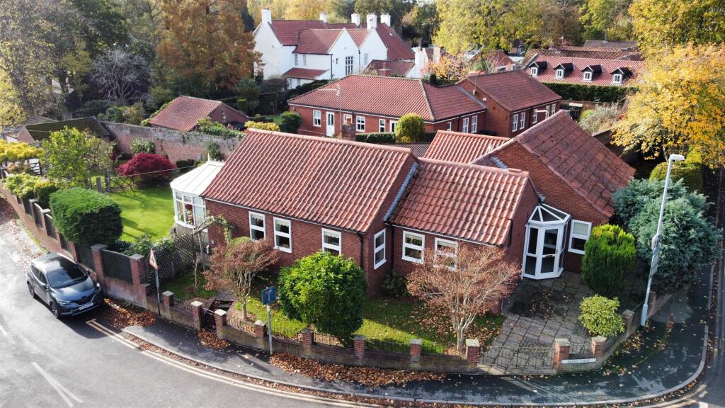 Photo 29-10-2025, 11 53 46.jpg