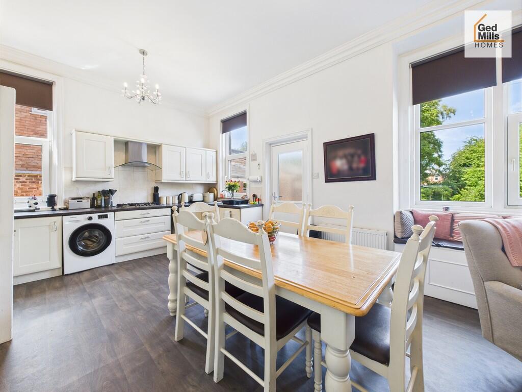 CAM04261G0-PR0064...