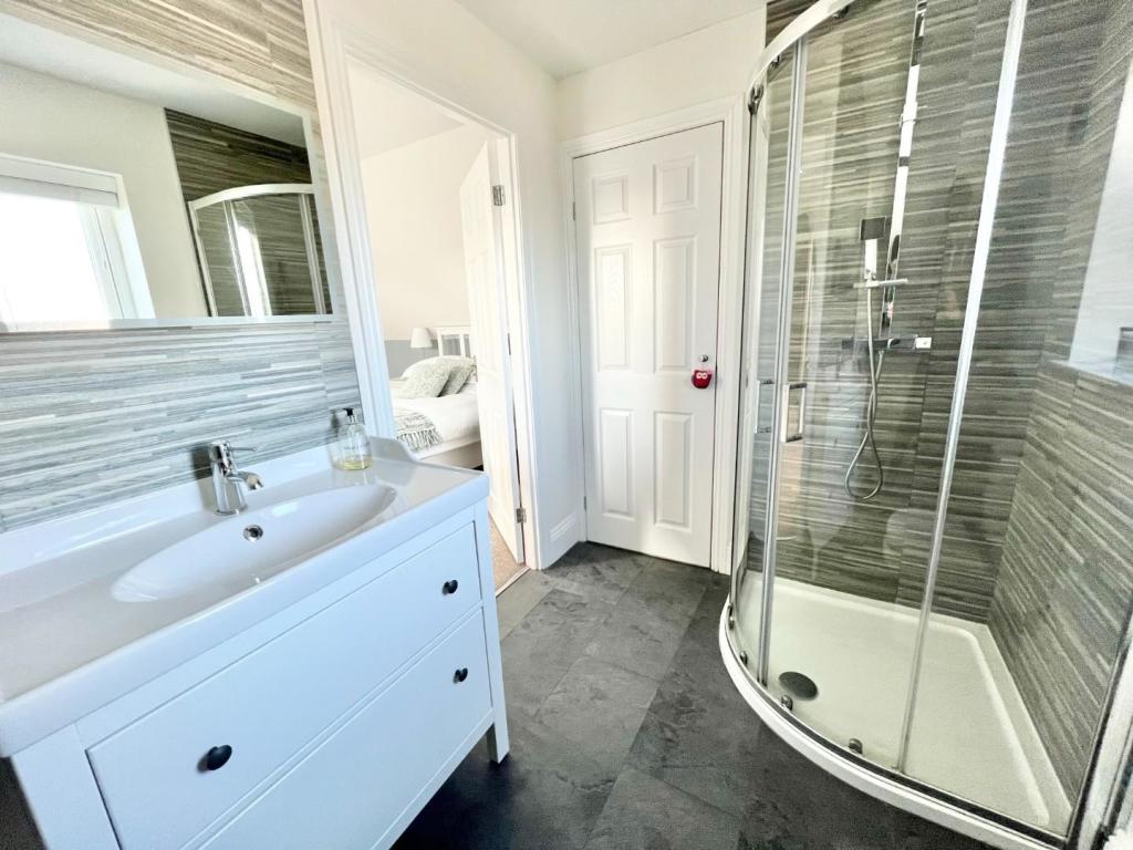 Second Floor En-Suite