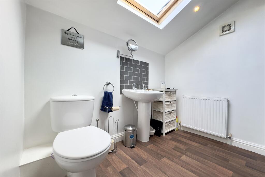 En-Suite Shower Room