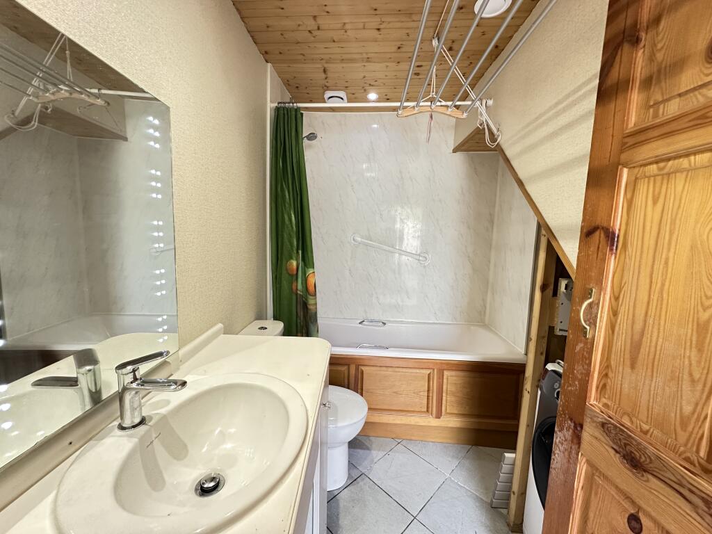 IMG 2100 T202505291612.jpg