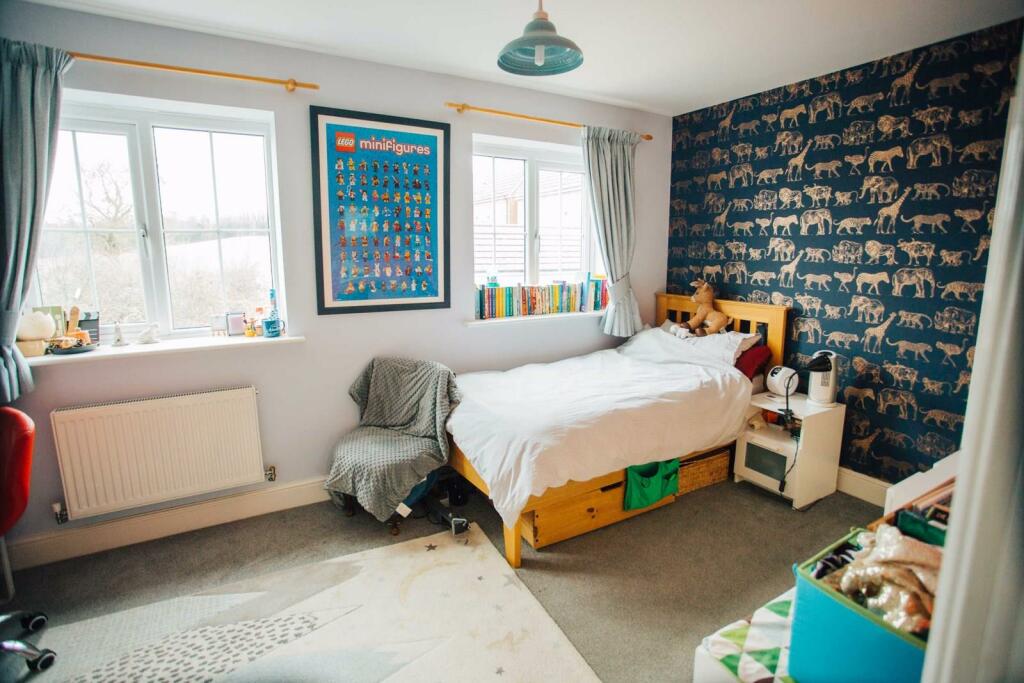 BEDROOM 3