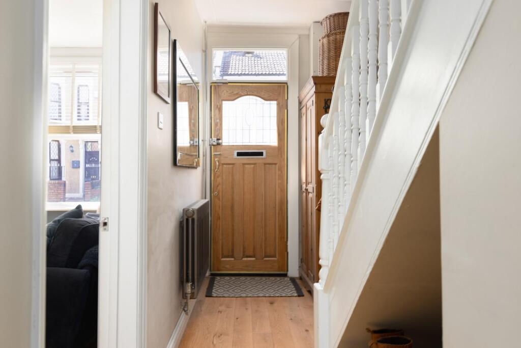 12 Cowper Street-11.jpg