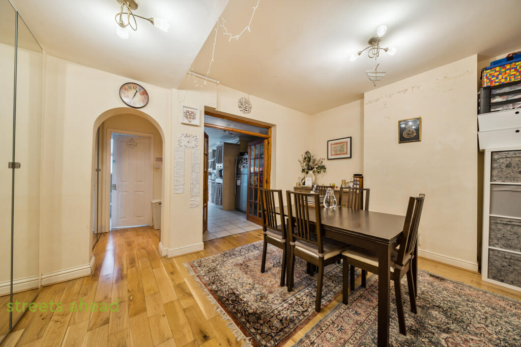 36f1fa05-a6bc-487...