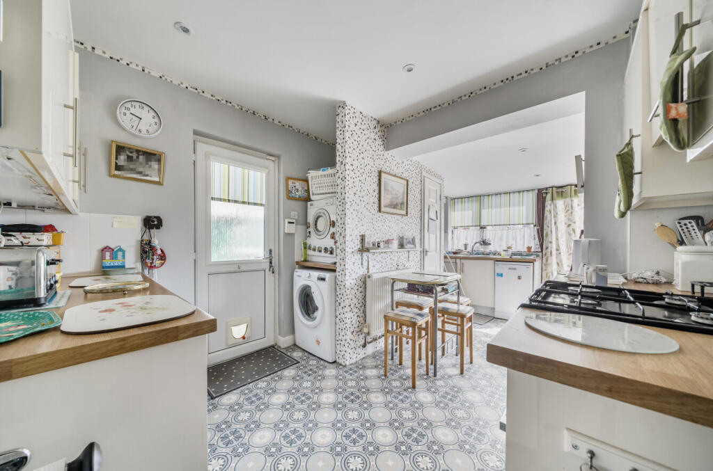 13205134686b8d14dbd7e