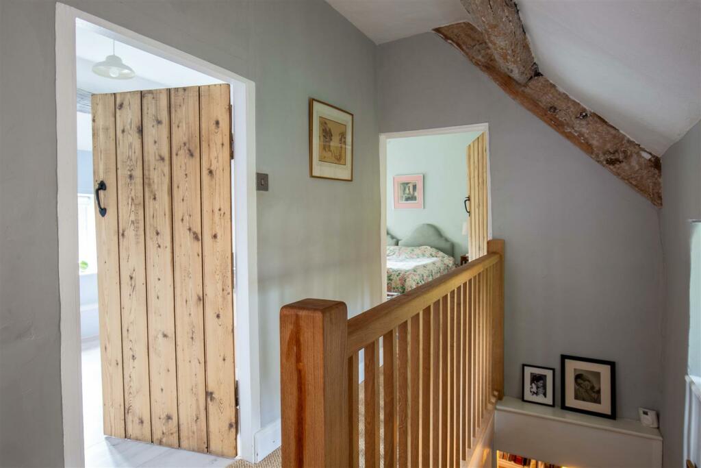 (Web)AveryCottage30-.jpg