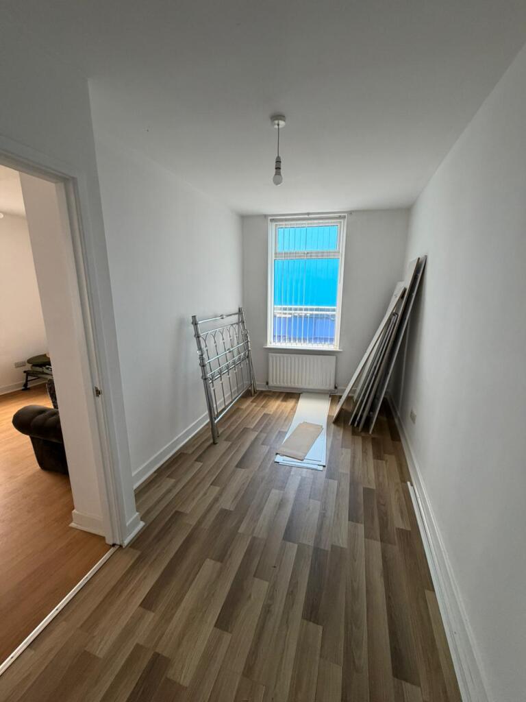 WhatsApp Image 2025-10-10 at 13.35.49_eb2388fd