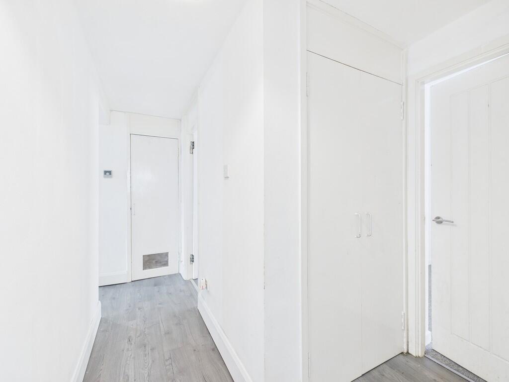 CAM05526G0-PR0050...