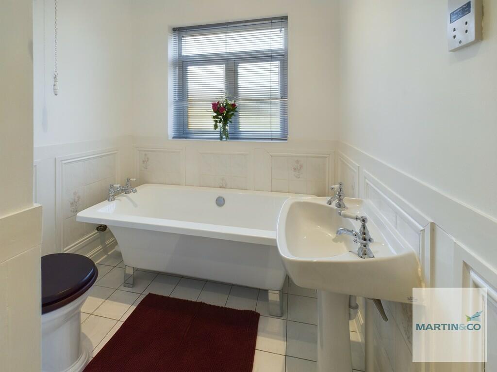 CAM03663G0-PR0087...