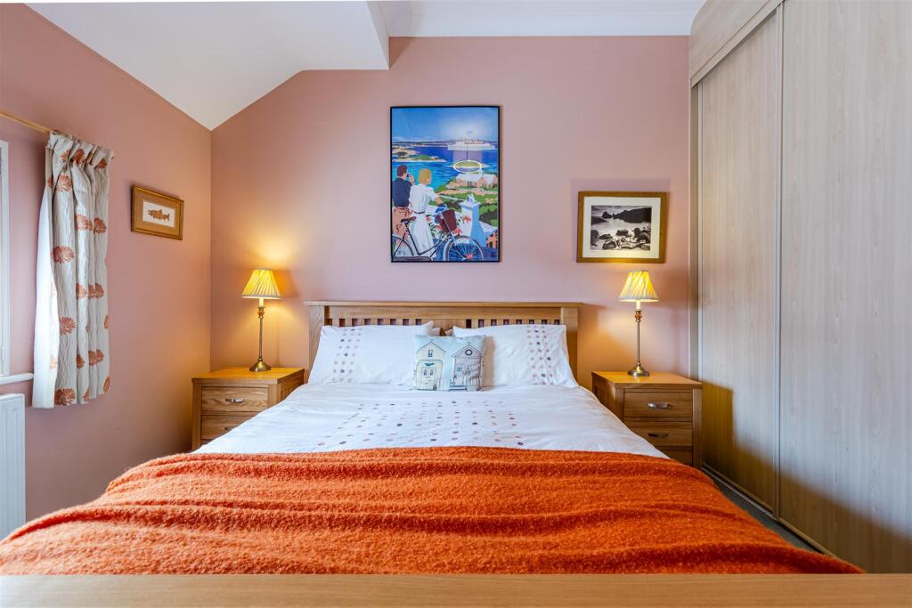 A12 - 14 Malt Mill, Ebrington Street, Kingsbridge 