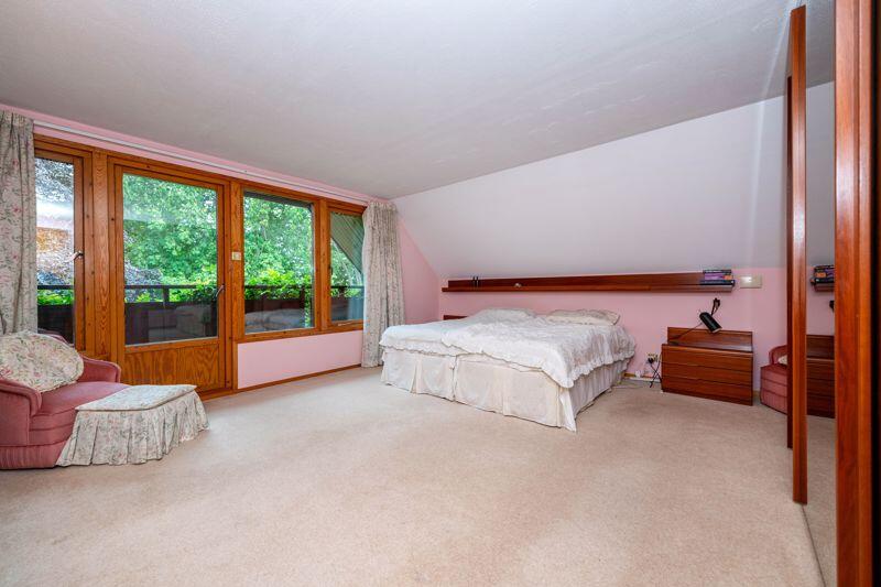 Principal bedroom