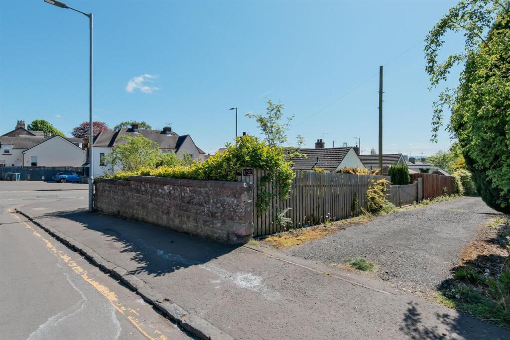 009-140 Caledonian Road Wishaw, ML2 0HT.jpg