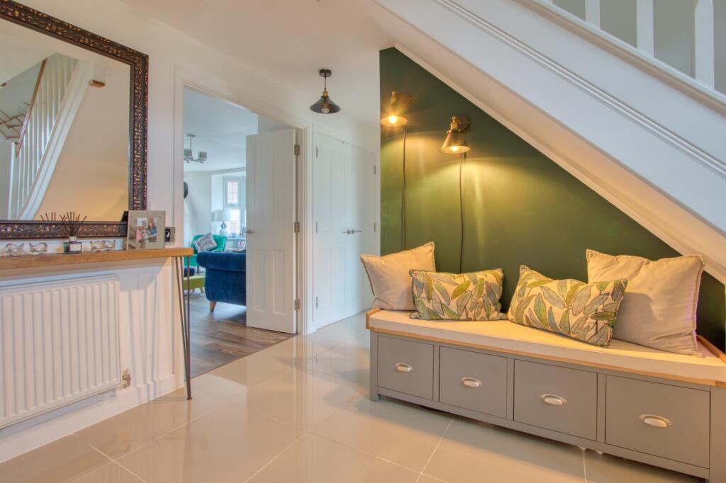 Bruford Drive (35)