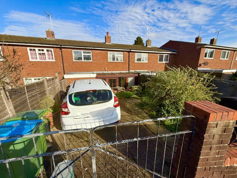 Driveway/Garden