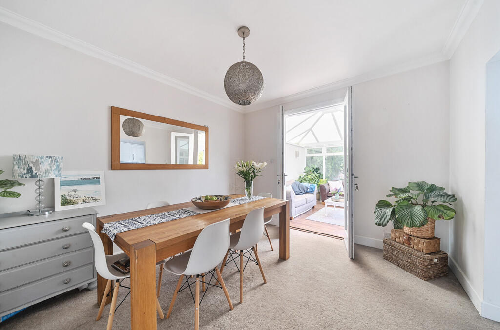 1307273-19-685a9e...