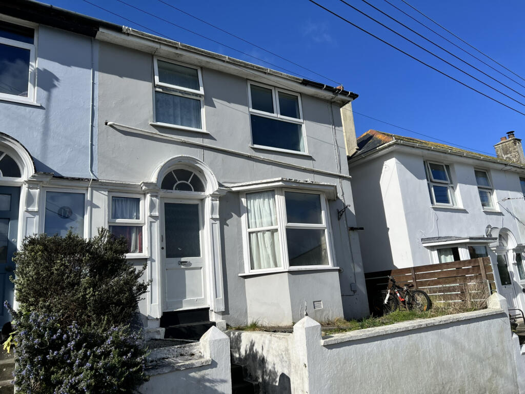 3 Bedroom End Terraced House for Sale