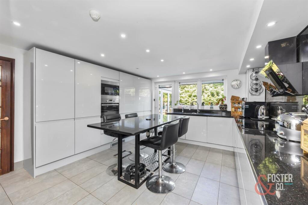 Woodland Avenue, 79, Copse Wood Cottages-019.jpg