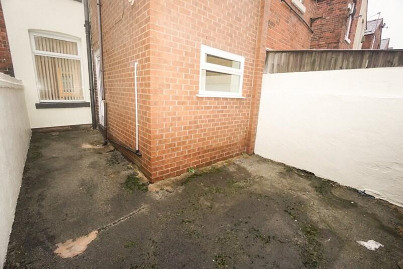 Photo11