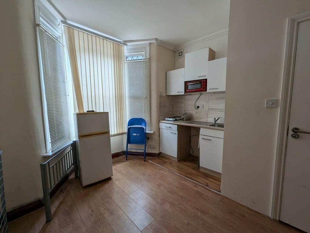 room1