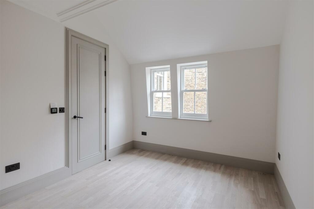 6, 11-12 Grenville Street-7.jpg