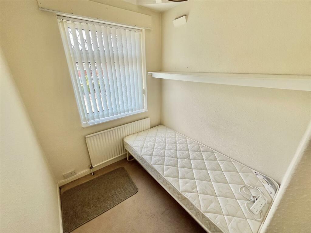 Bedroom 3.jpg