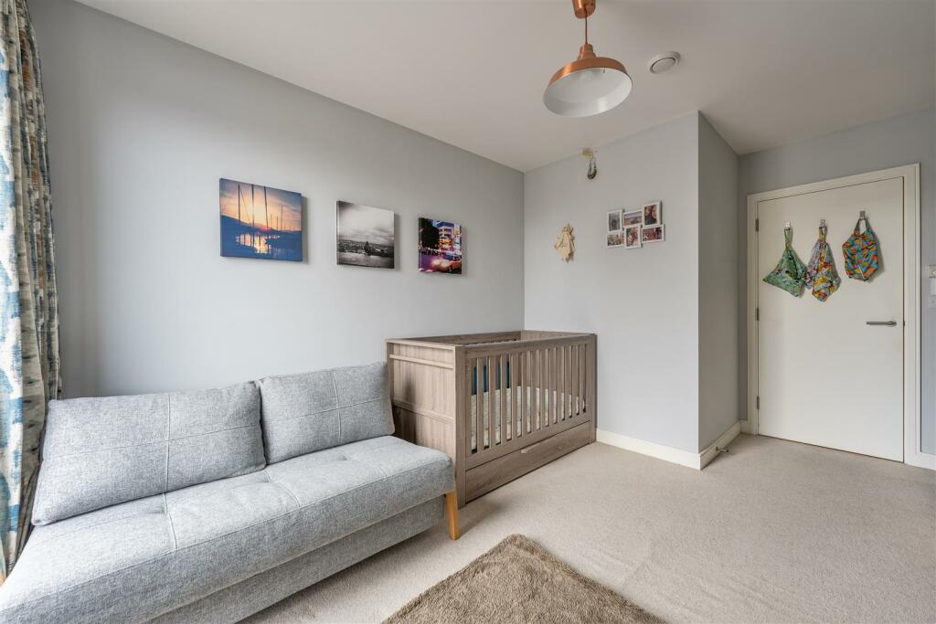 Craig House E17
