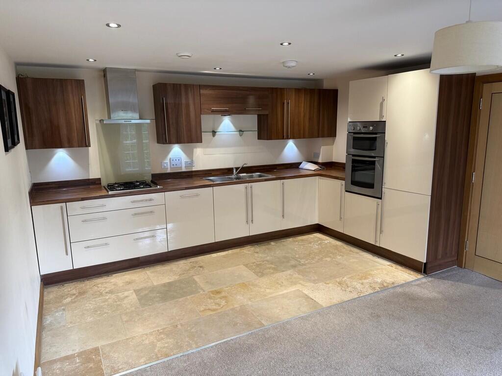 PHOTO-2025-09-15-...