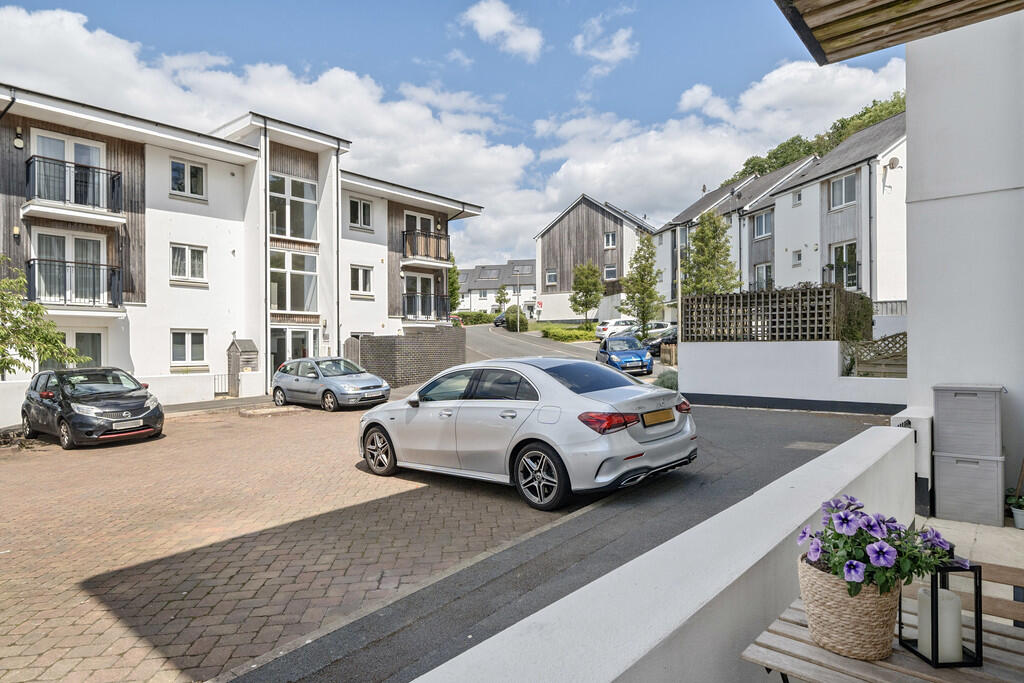 1302737-7-683db5c...