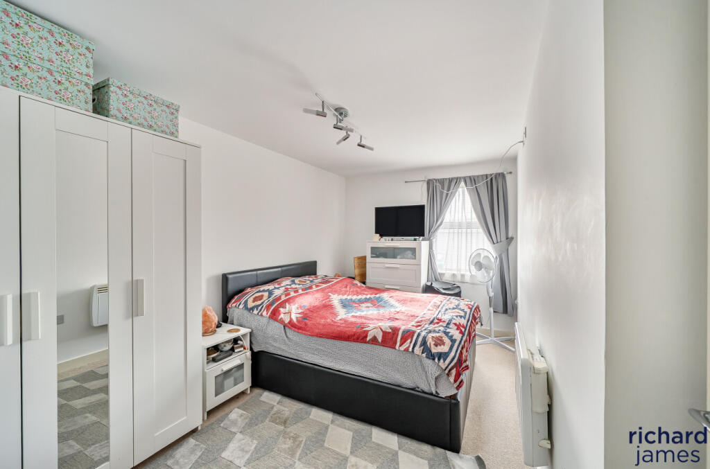 8cdea92c88634afc8a15a9ed6548f0e9