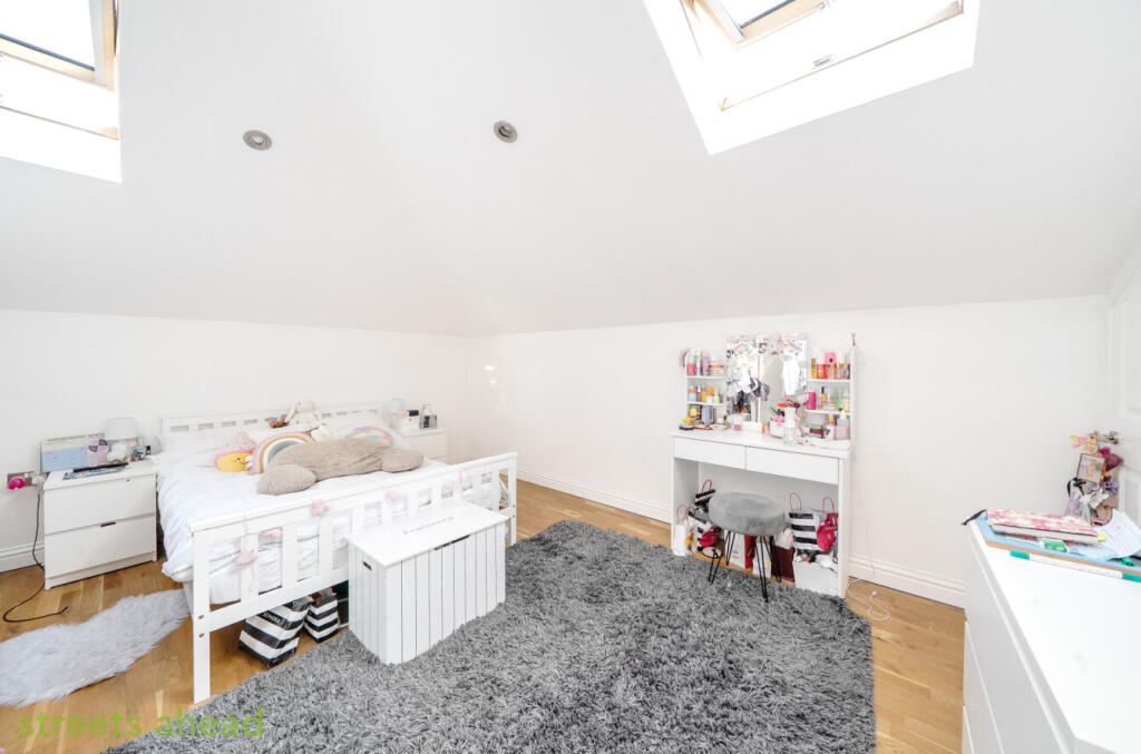 a5471375-ba33-400...