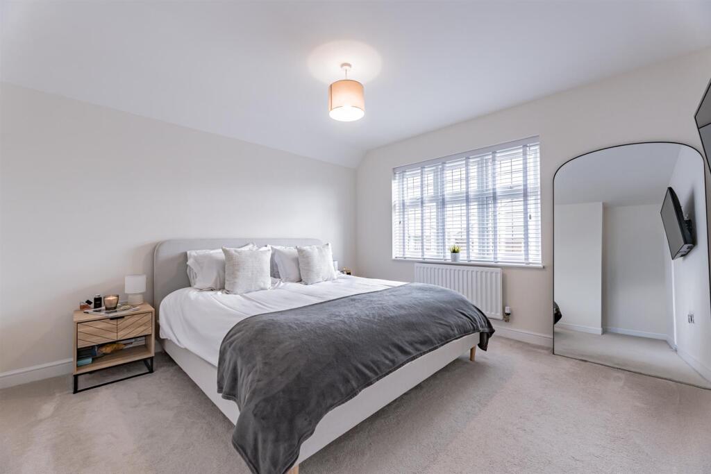 5 Rutherford Drive-14.jpg