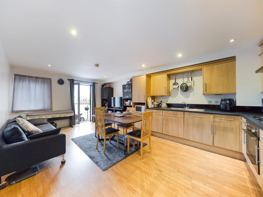 Reception/Kitchen