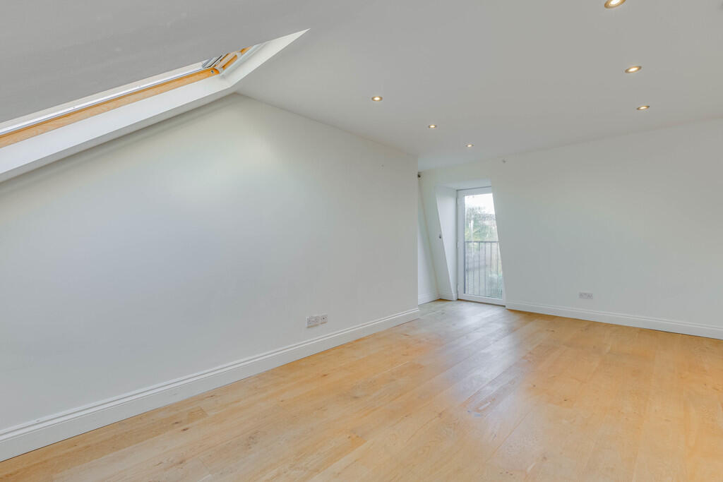 56 Harpenden Road...