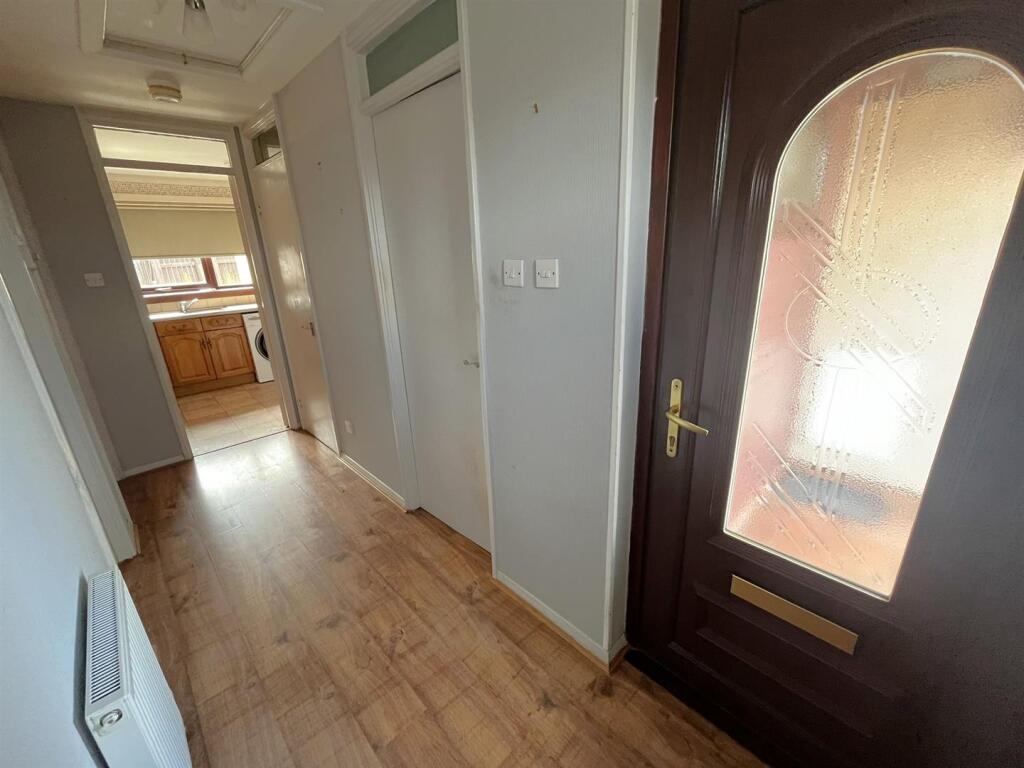 ENTRANCE HALLWAY