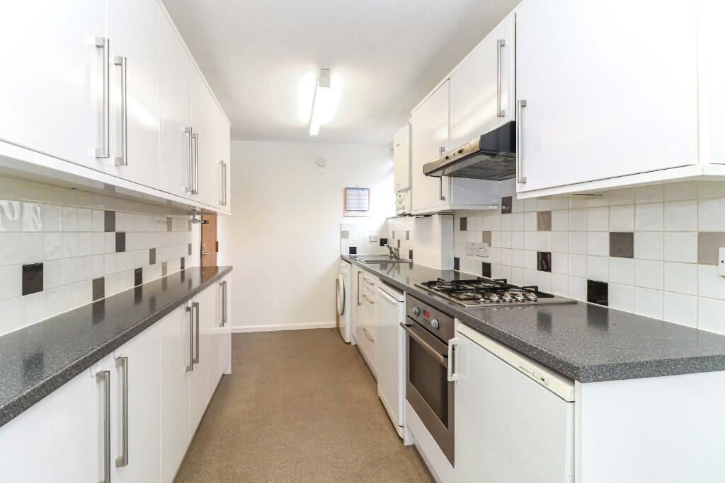 Kitchen/breakfast rm