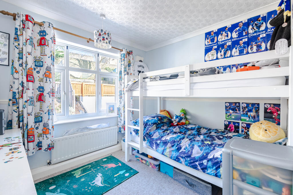 bedroom2