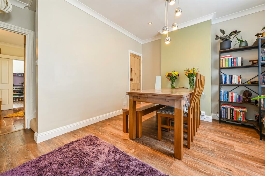 Dining Area.jpg