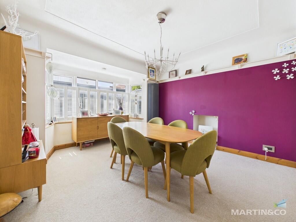 CAM03111G0-PR0336...