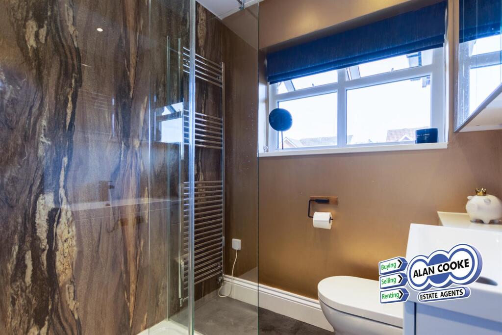 SHOWER ROOM &amp; WC