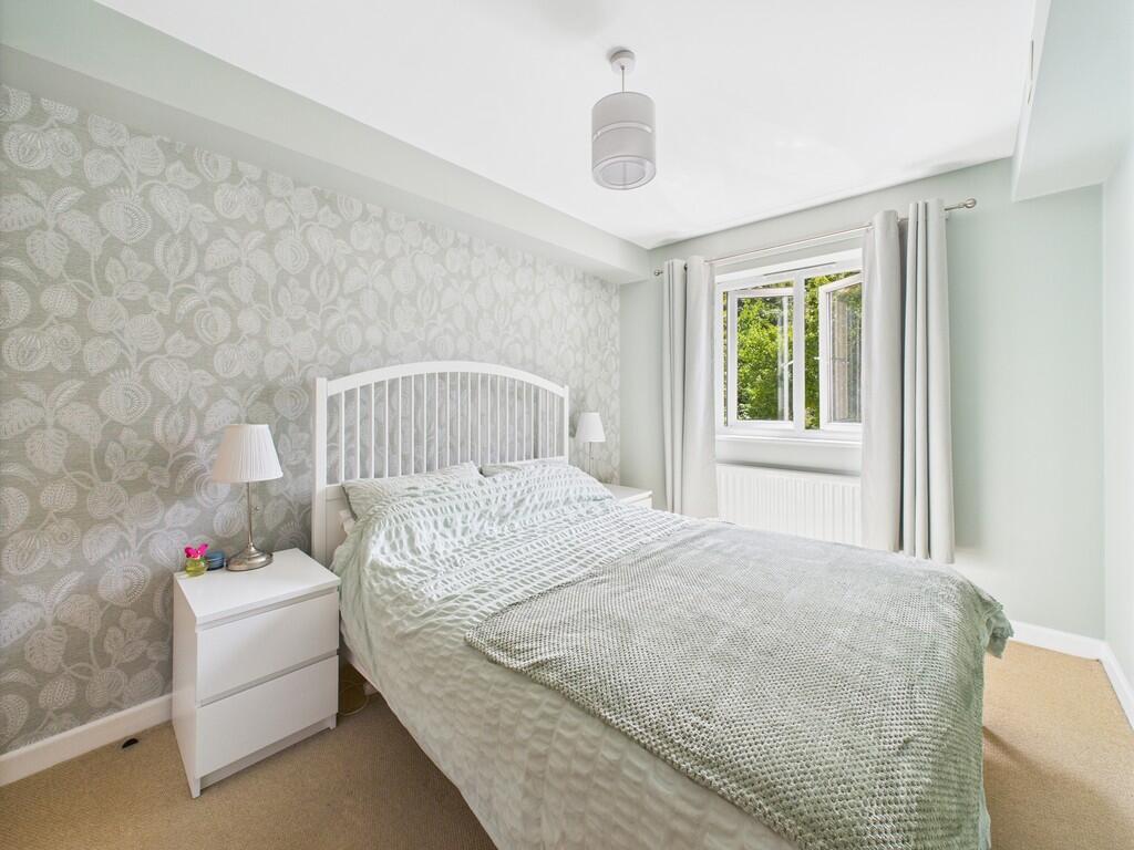 CAM02089G0-PR0534...