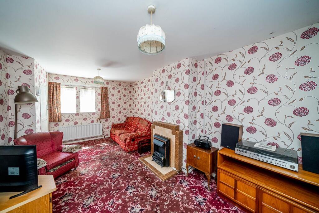 Webbs Estate Agents-3.jpg