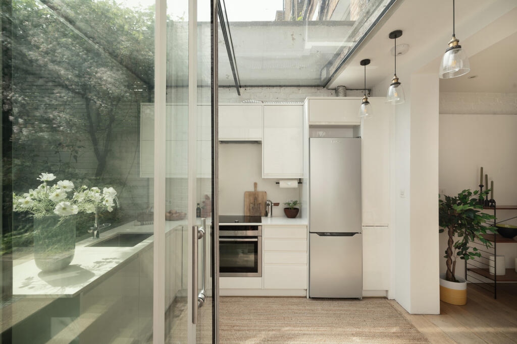 282602 - ST-CHARLES-SQUARE-W12-014.jpg